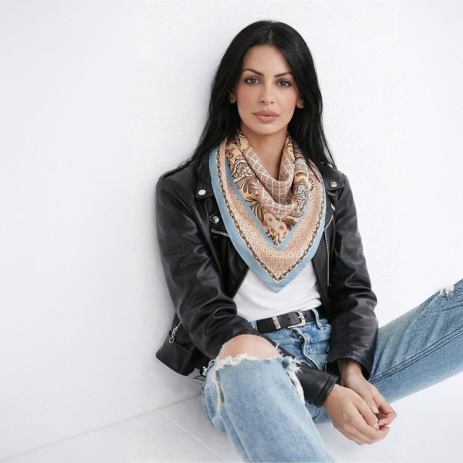 BBD BOUTIQUE — Koçbaşı-Patchwork Desenli Bej Bandana