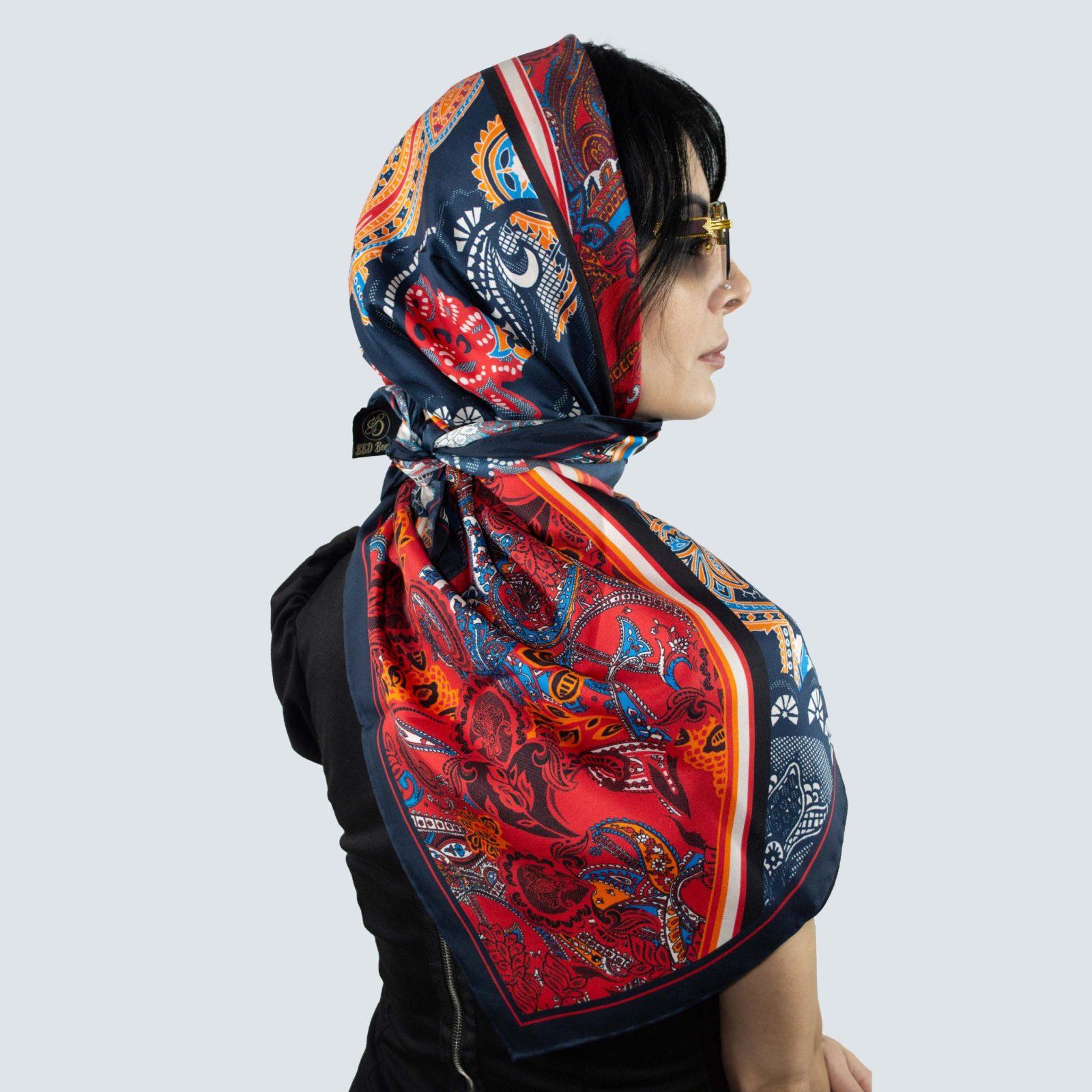 BBD BOUTIQUE — Ateş ve Gece Rapsodisi-Patchwork Etnik Desenli Kırmızı Eşarp