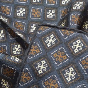 Sonsuz Bereket- Lacivert ve Kahve İpek Erkek Mendili