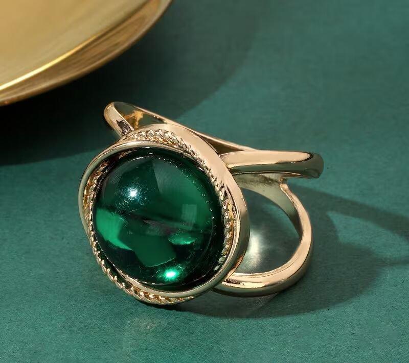 BBD BOUTIQUE — Mücevher Tasarım Eşarp Aksesuarı – Vintage Emerald Serisi